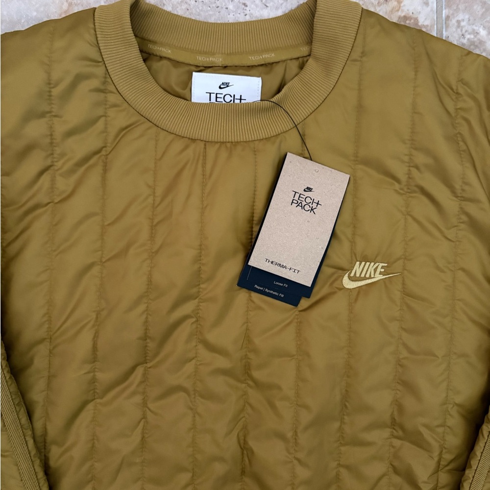 Nike Therma Fit Tech Pack Winter Crew Neck Quilted Men’s Insulated Pullover NWT - Picture 3 of 10